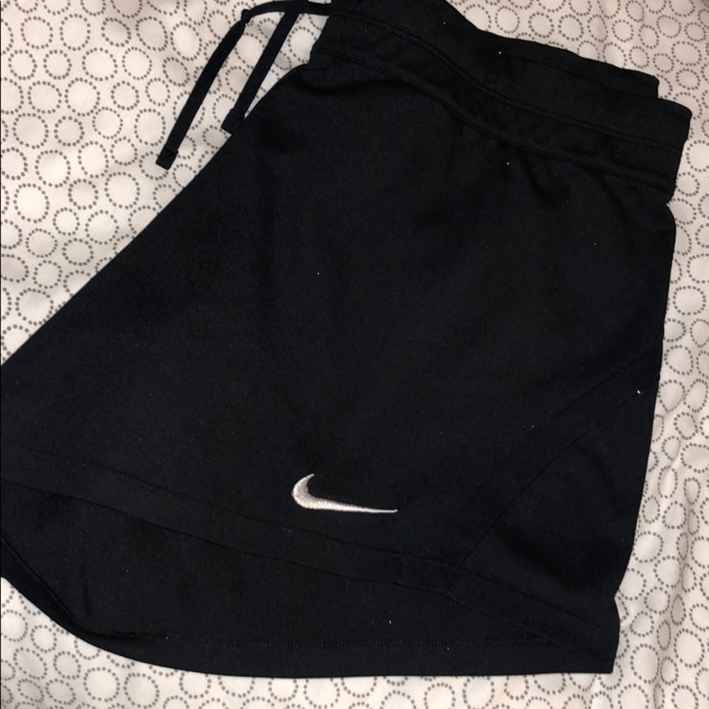 Black M Nike skirt